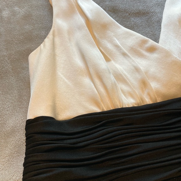 Kay Unger Satin Evening Dress with Cropped Jacket - Picture 8 of 15